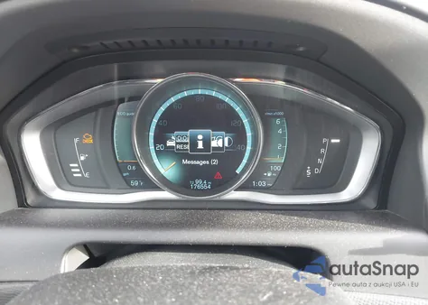 2014 Volvo Xc60 T6 Premier Plus z USA, uszkodzony, nr VIN YV4902DZ5E2530971